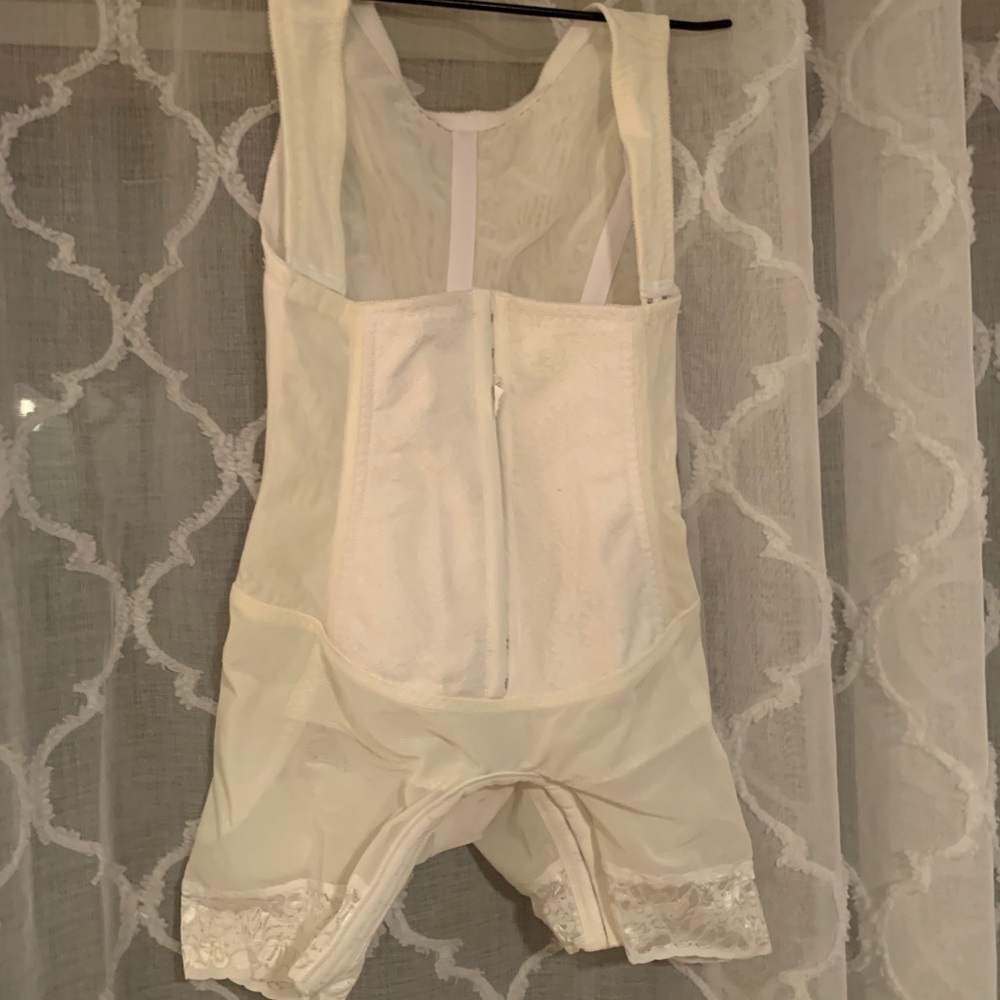 Ardyss Body Magic Corset